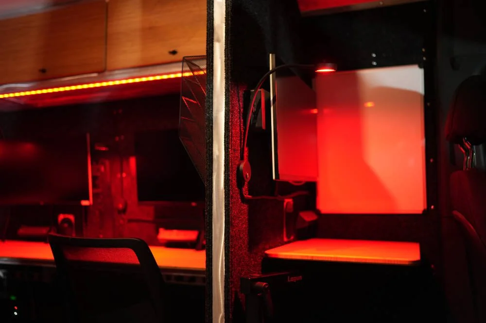 NIMBL VEHICLES M-26 INCIDENT COMMAND VAN NIGHT 46.JPG