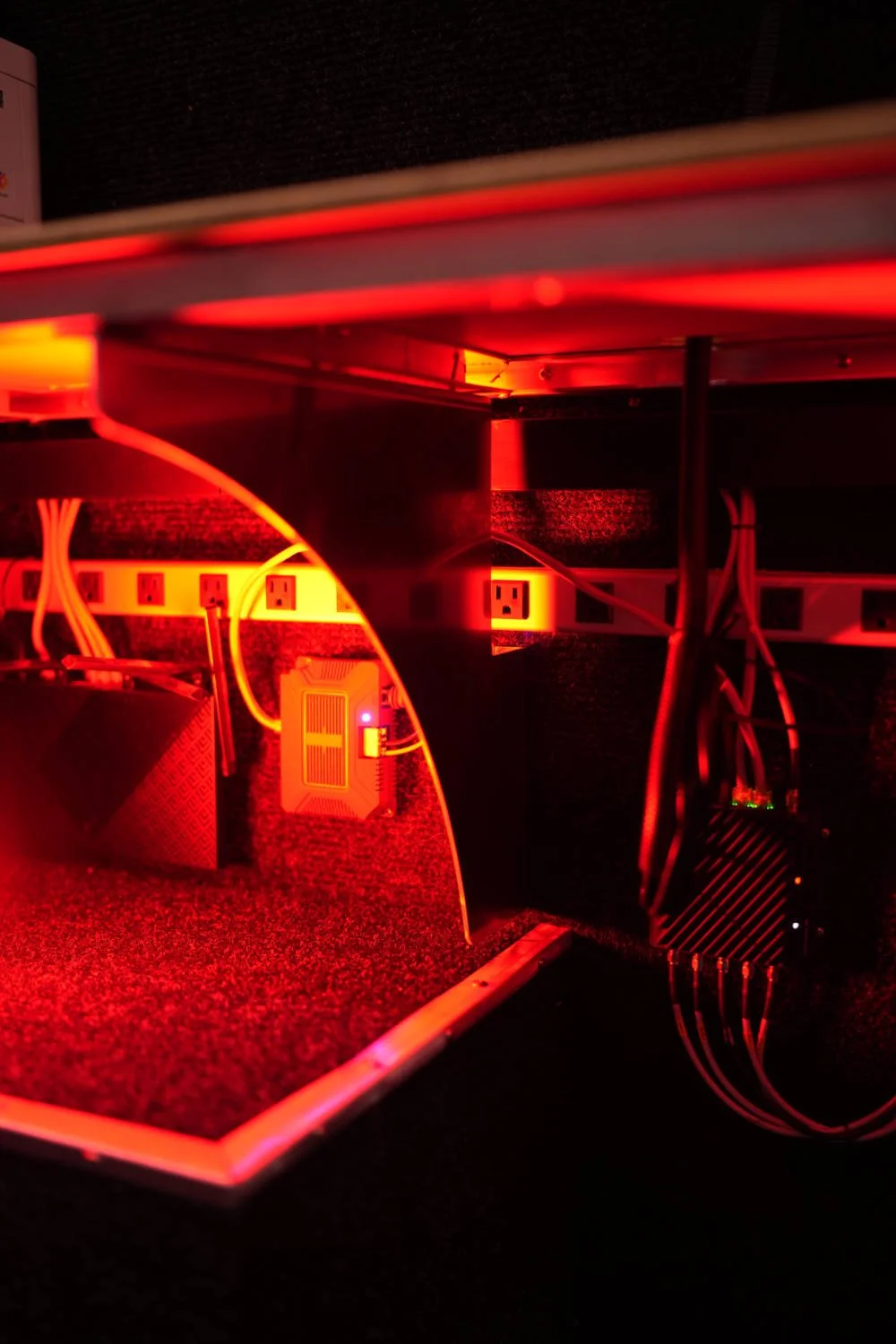 NIMBL VEHICLES M-26 INCIDENT COMMAND VAN 39.JPG