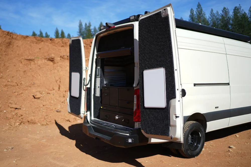 NIMBL VEHICLES M-26 INCIDENT COMMAND VAN 53.JPG