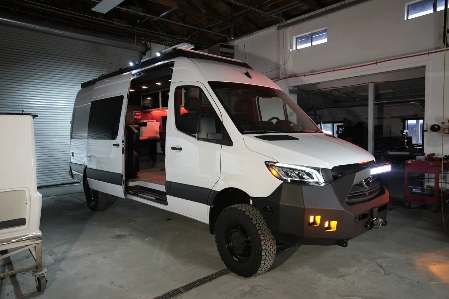 NIMBL VEHICLES M-24 INCIDENT COMMAND VAN 17.jpg