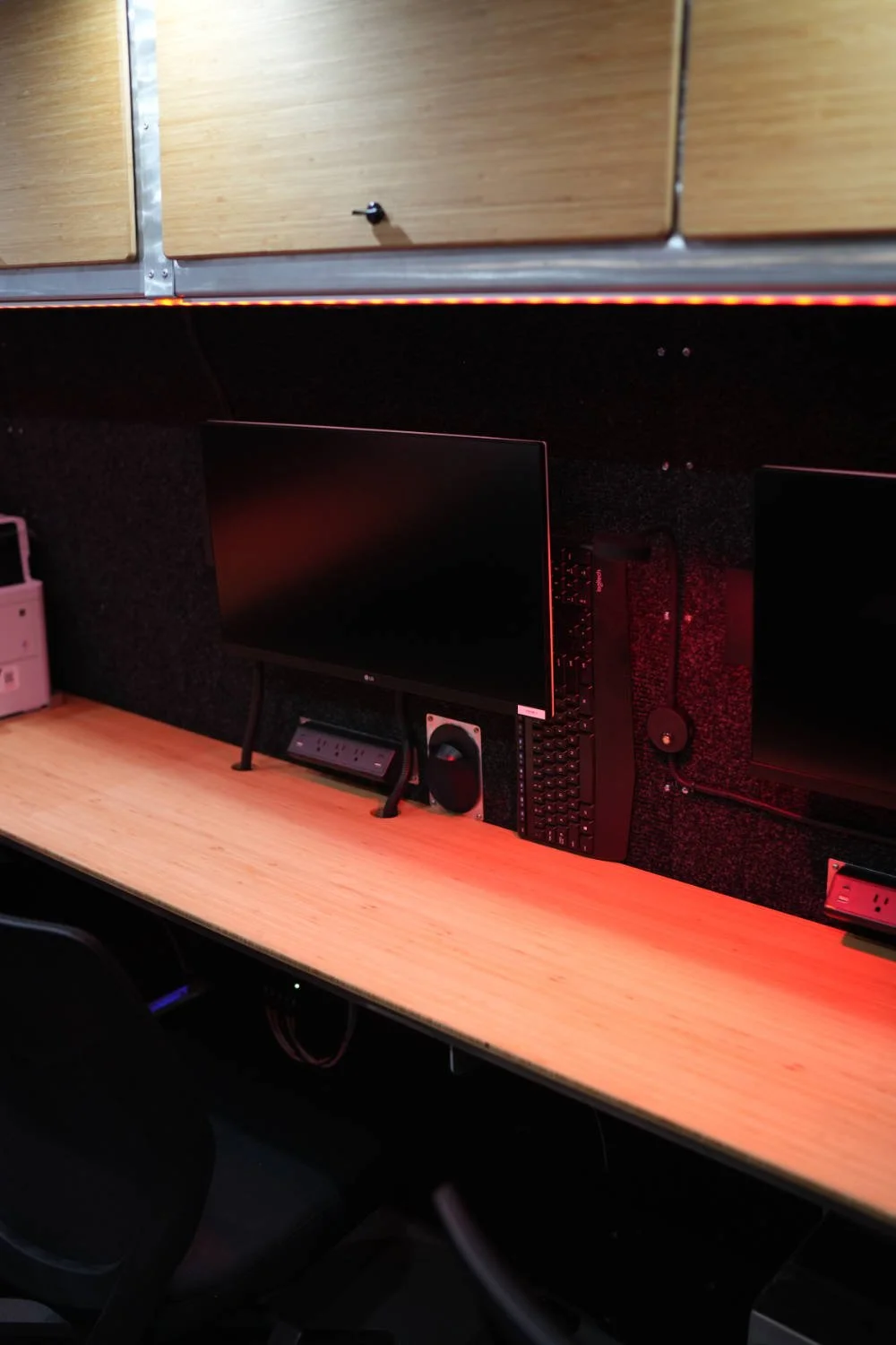 NIMBL VEHICLES M-26 INCIDENT COMMAND VAN NIGHT 12.JPG