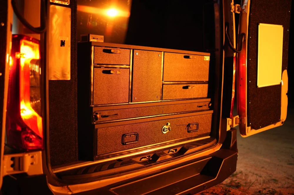 NIMBL VEHICLES M-26 INCIDENT COMMAND VAN NIGHT 52.JPG