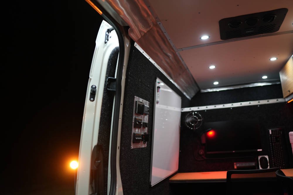 NIMBL VEHICLES M-26 INCIDENT COMMAND VAN NIGHT 10.JPG