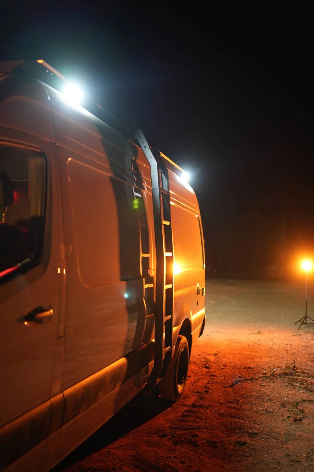 NIMBL VEHICLES M-26 INCIDENT COMMAND VAN NIGHT 54.JPG