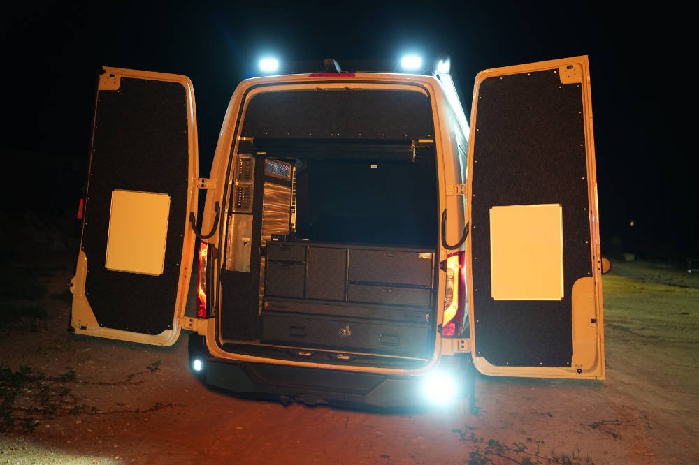 NIMBL VEHICLES M-26 INCIDENT COMMAND VAN NIGHT 21.JPG