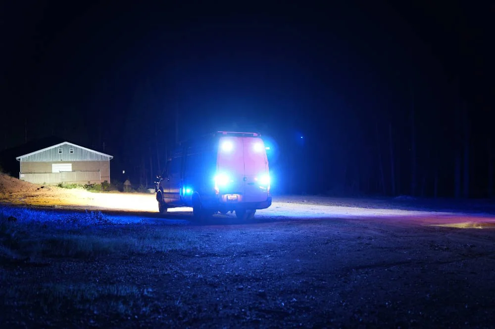 NIMBL VEHICLES M-26 INCIDENT COMMAND VAN NIGHT 30.JPG