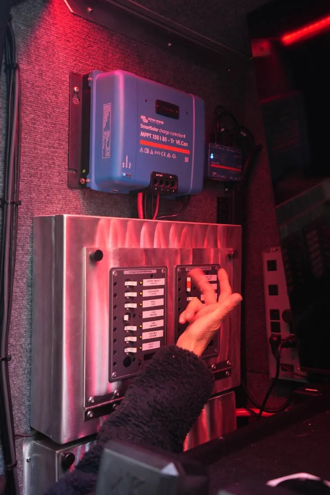 NIMBL VEHICLES M-24 INCIDENT COMMAND VAN 95.jpg