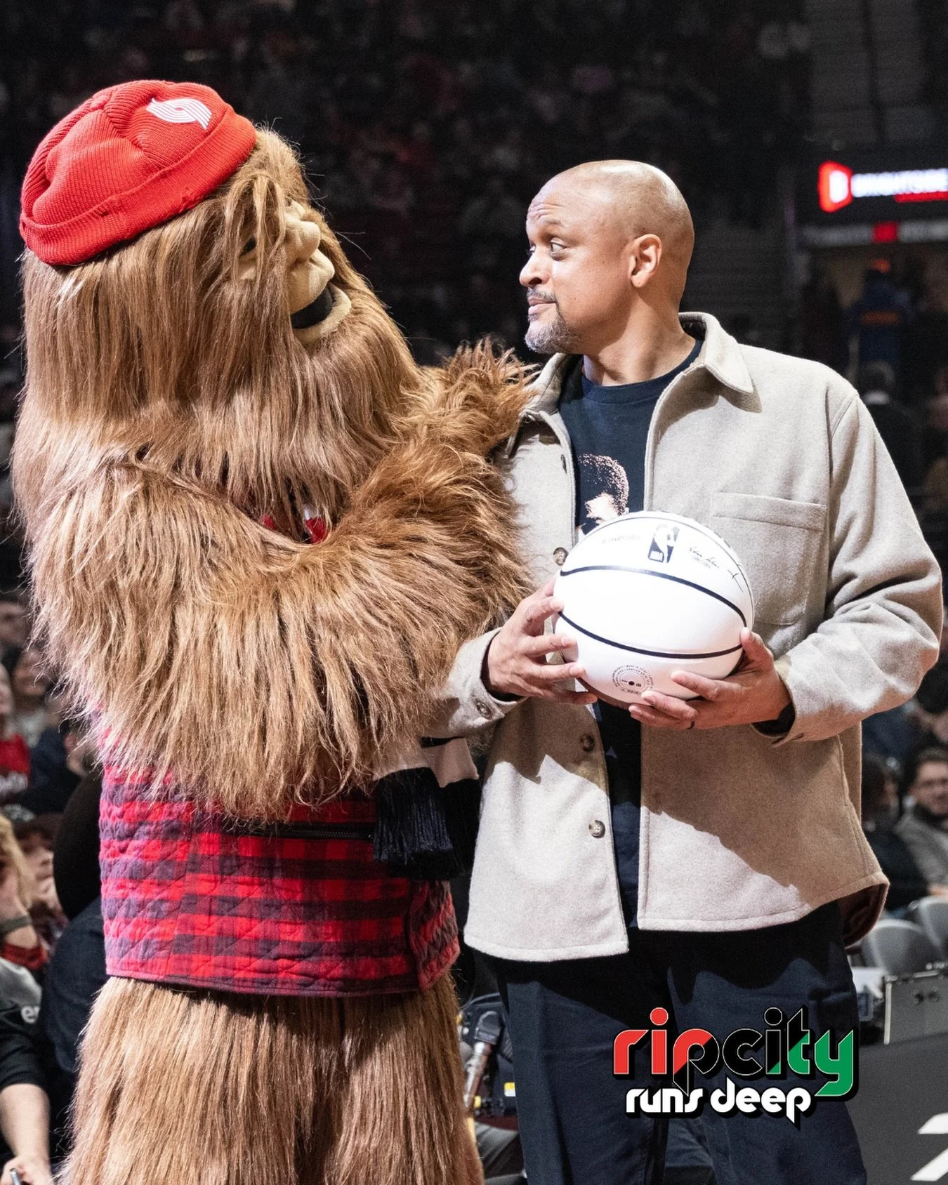 Days filled with community and celebration await!✨ Our Culture and Commerce Market will take place on 2/21 at the Tony Hopson Sr Center for Self Enhancement in collaboration with @trailblazers and @alaskaair 🤎🥁✈️🏀