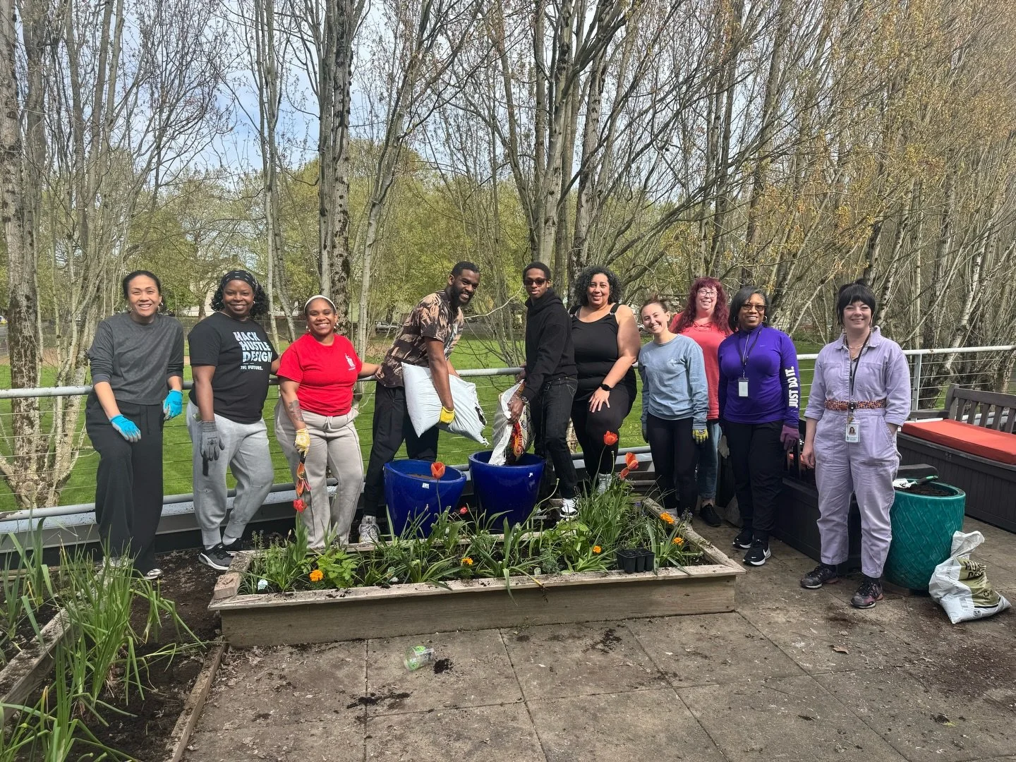 Happy #earthday from our SEI garden party! 🌷🪏 We&rsquo;re manifesting warmer days with our Garden and Grow SEI affinity club! 🪴