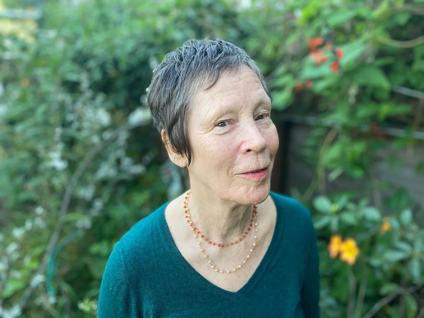 HAPPY BIRTHDAY 🥳 🎂🌹to @christinaisobel, the CEO/Founder and visionary of a thousand flowers. Her deep knowledge and passion for poetry and art continue to guide and inspire all of our work. We wish her another year around the sun filled with good 