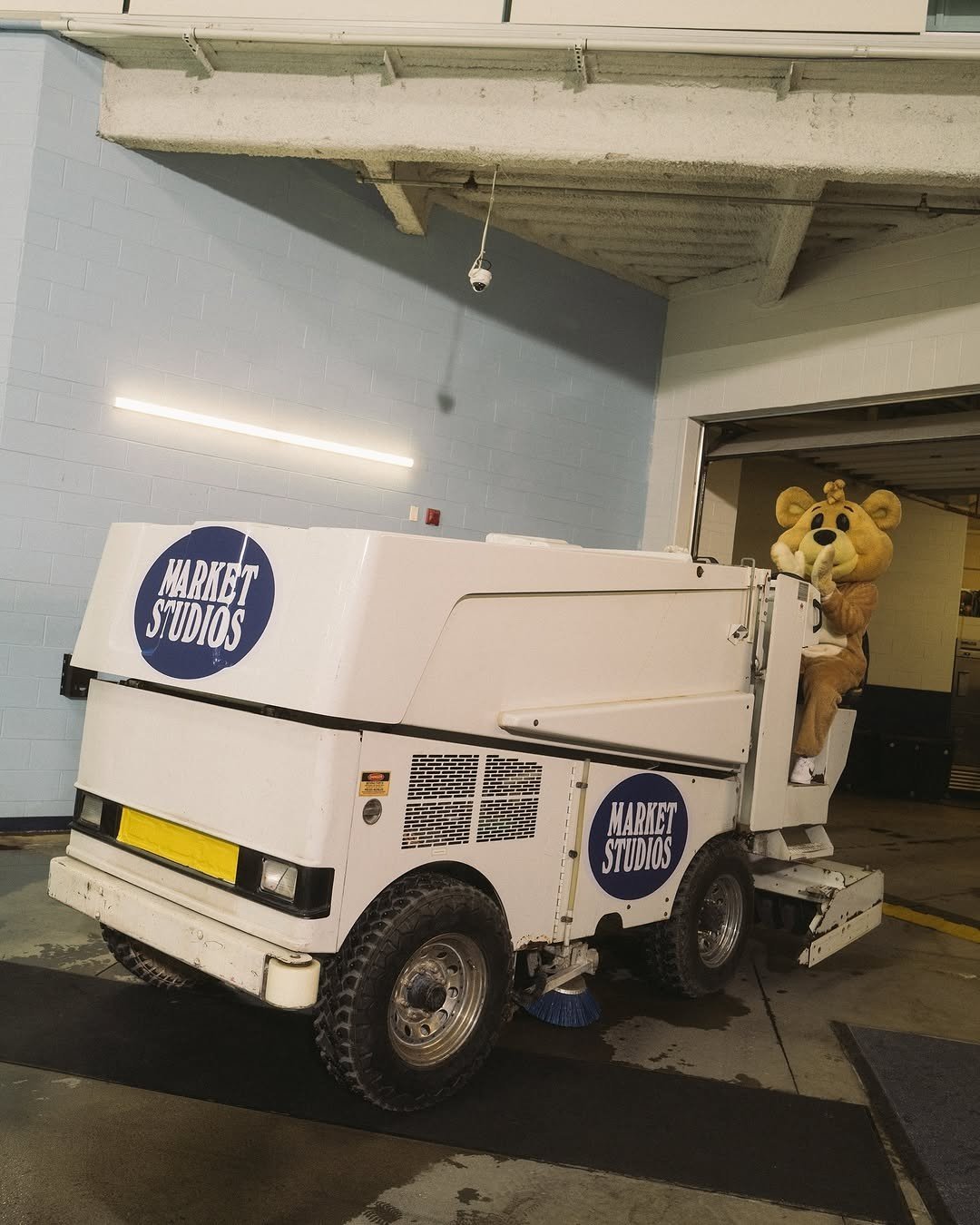 cf6edf11-5b2c-442f-8ddc-5c96423f9e1a copy.jpg