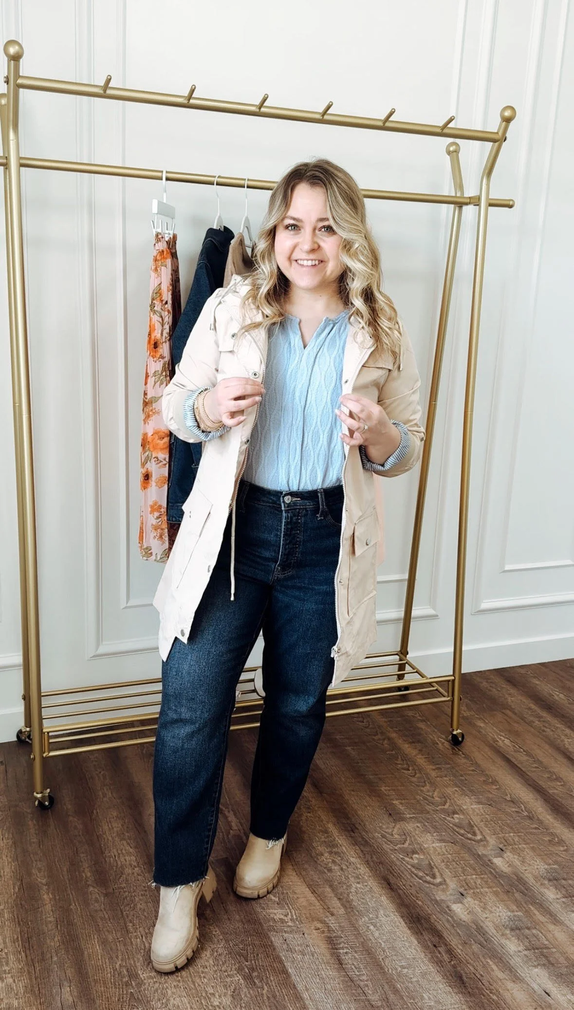 10 Easy Options and Tips to Transition Your Winter Outfits to Spring