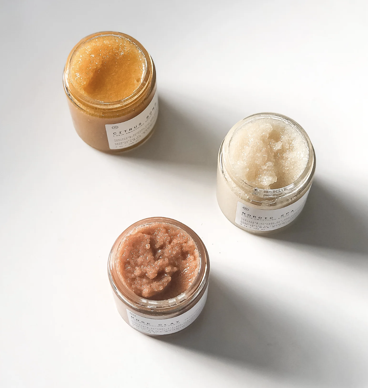 agha studio skin smoothing scrub 1.png