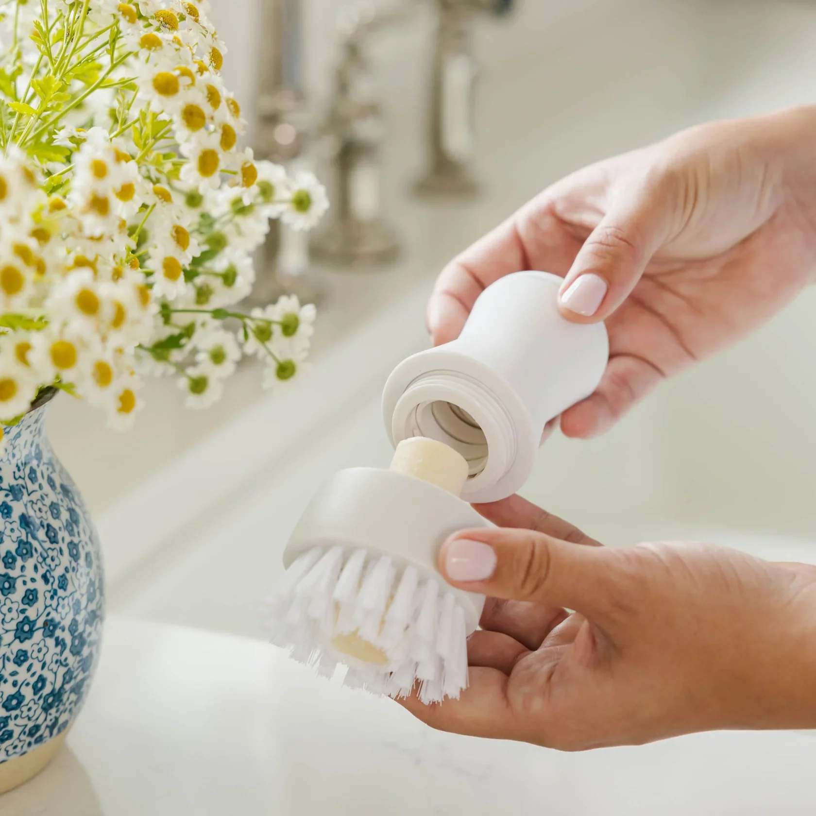 nellie's dish stick 2.webp