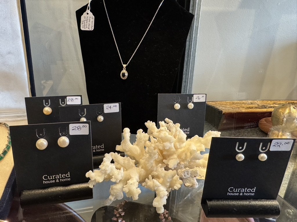 Assorted Freshwater & Ocean Pearl Jewelry - New & Vintage -