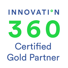 Logotipo que dice 'INNOVATION 360 Certificado Socio Oro' en colores azul y verde
