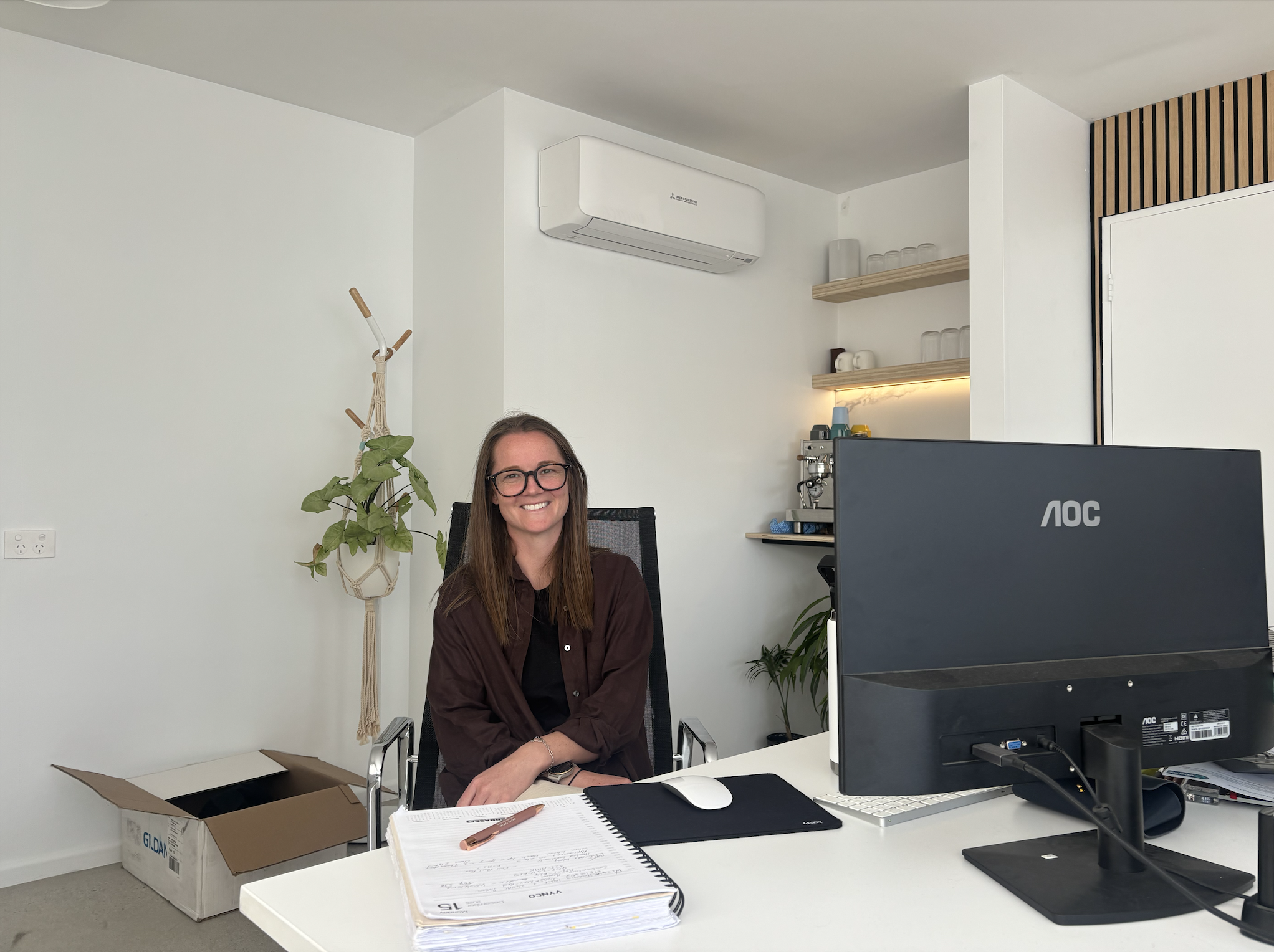 A Big Welcome to Holly!