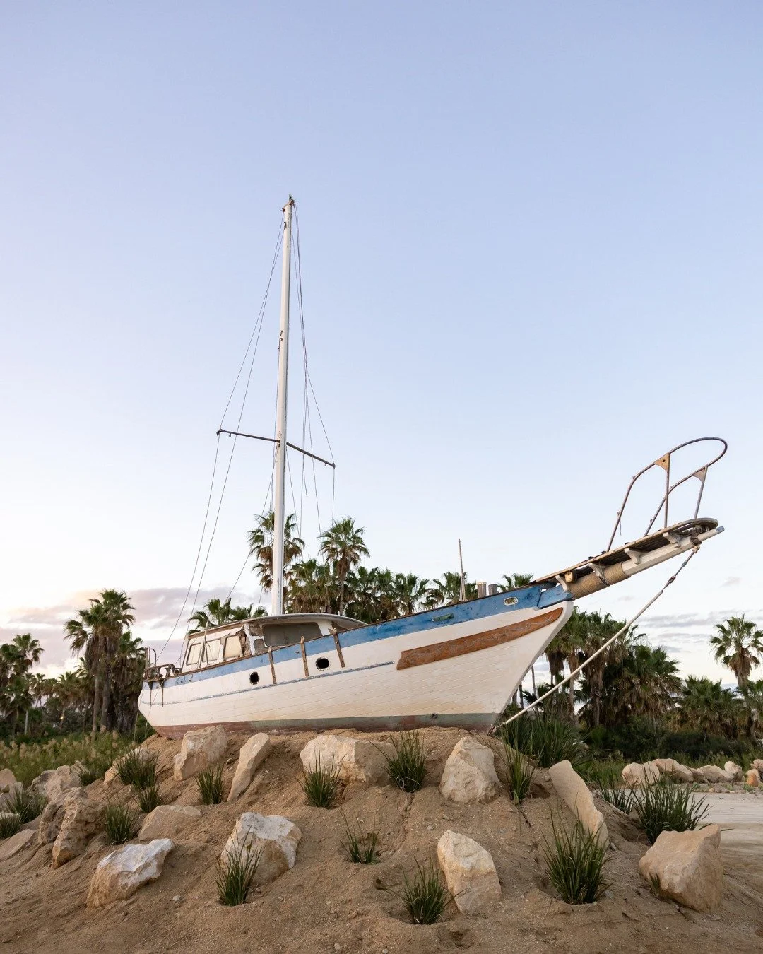 Discover Veleros: Your ultimate seaside escape. Enjoy our restaurant, curated bar, ambient beach club, and immersive music events during Summer. 
.
.
.
.
.
.
.
.
.
.
.
.
.
.
.
.
.
.
.
.
 #VelerosLife #SummerFun #VelerosSummer #BeachLife #VelerosExpe