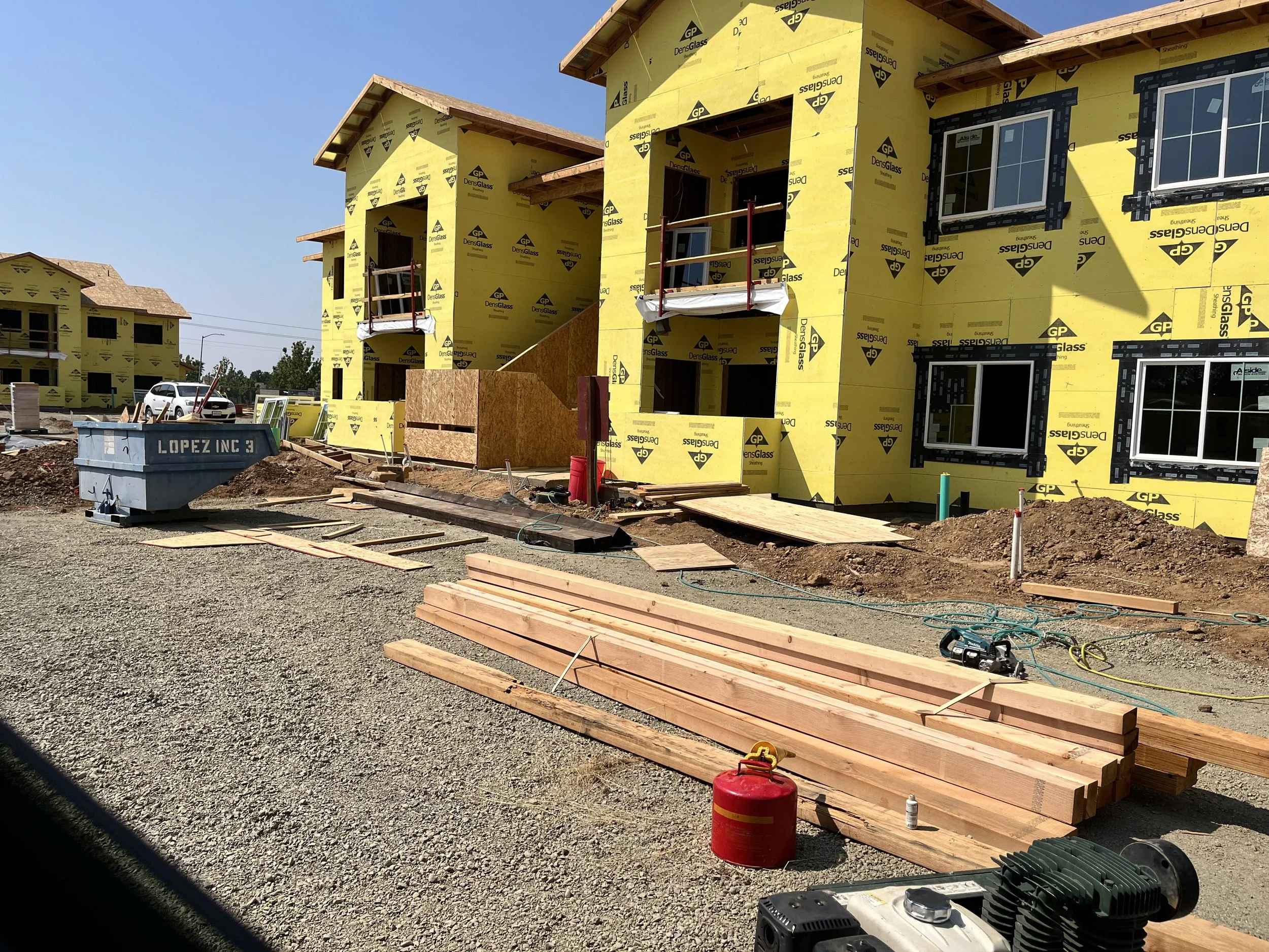 River Oaks Family Apartments Plumas lake, CA