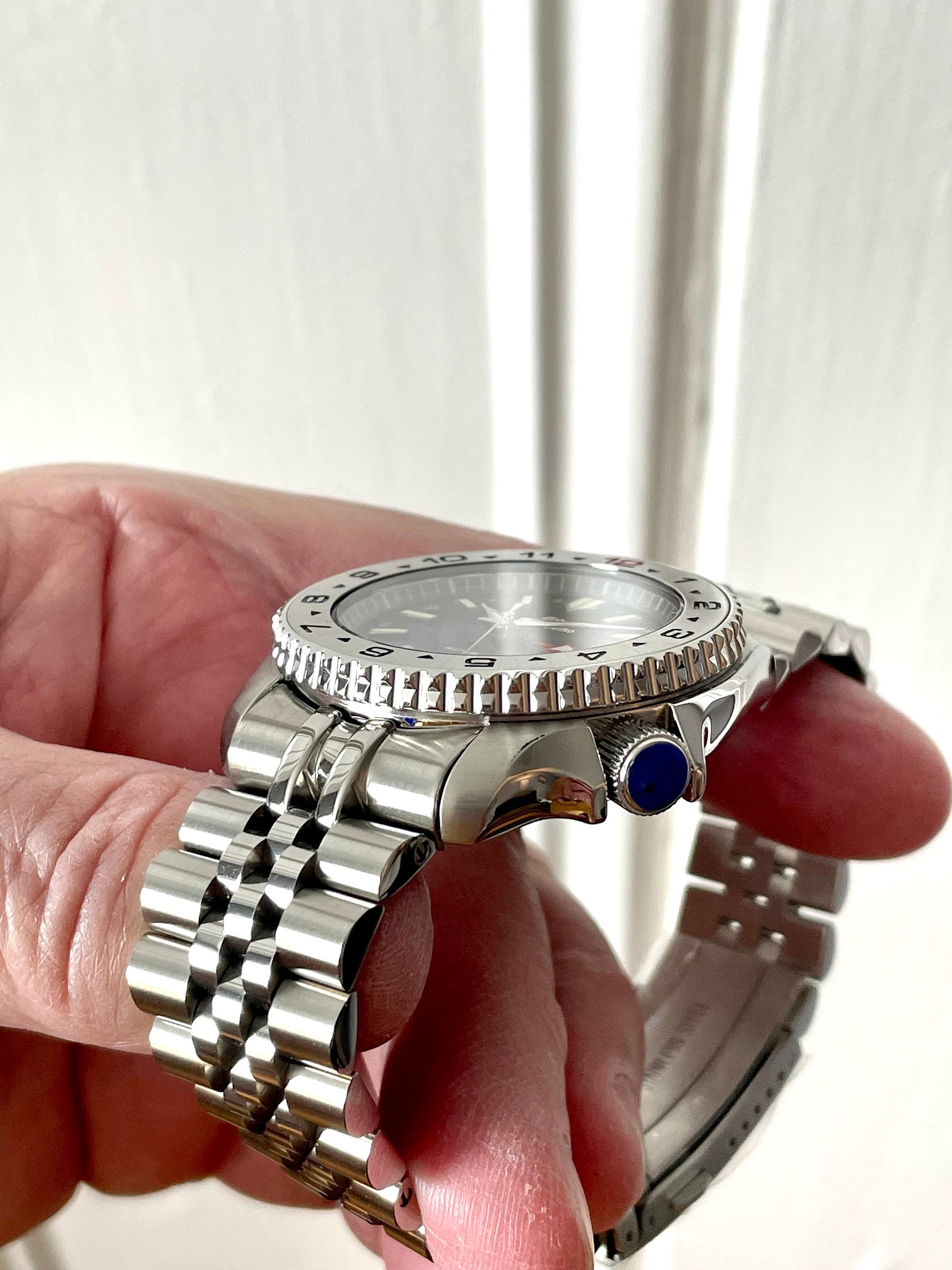 https://i.etsystatic.com/32689233/r/il/bb6f1a/5154786442/il_fullxfull.5154786442_jky4.jpg