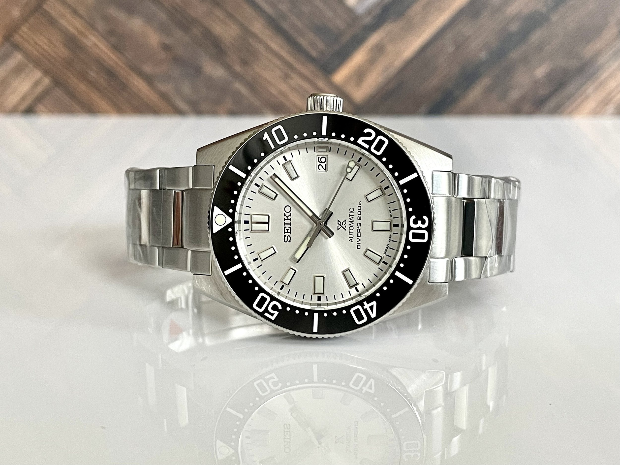 https://i.etsystatic.com/32689233/r/il/9716c3/5000723597/il_fullxfull.5000723597_4a3h.jpg