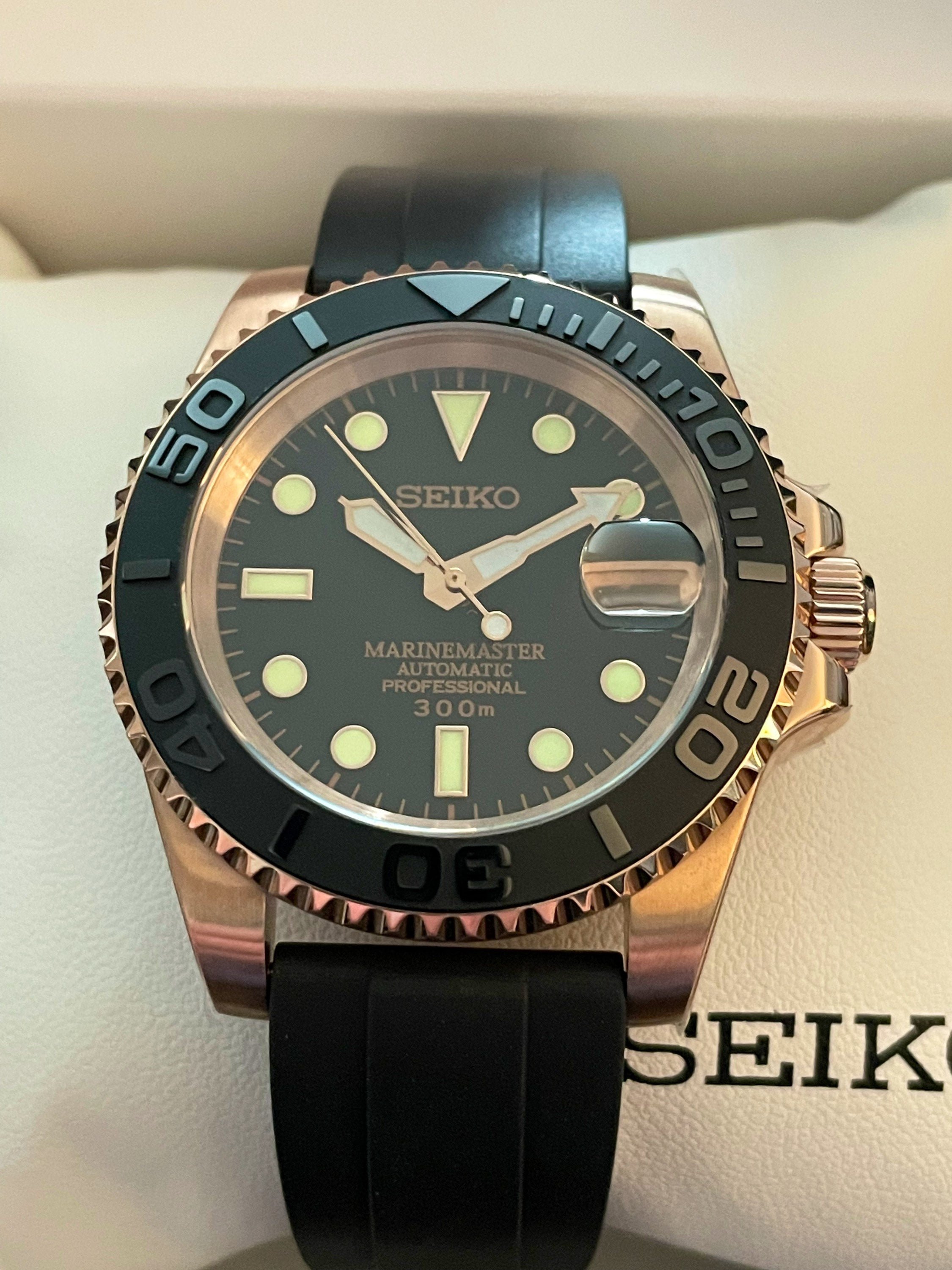 https://i.etsystatic.com/32689233/r/il/0c7995/3990367420/il_fullxfull.3990367420_hl3u.jpg