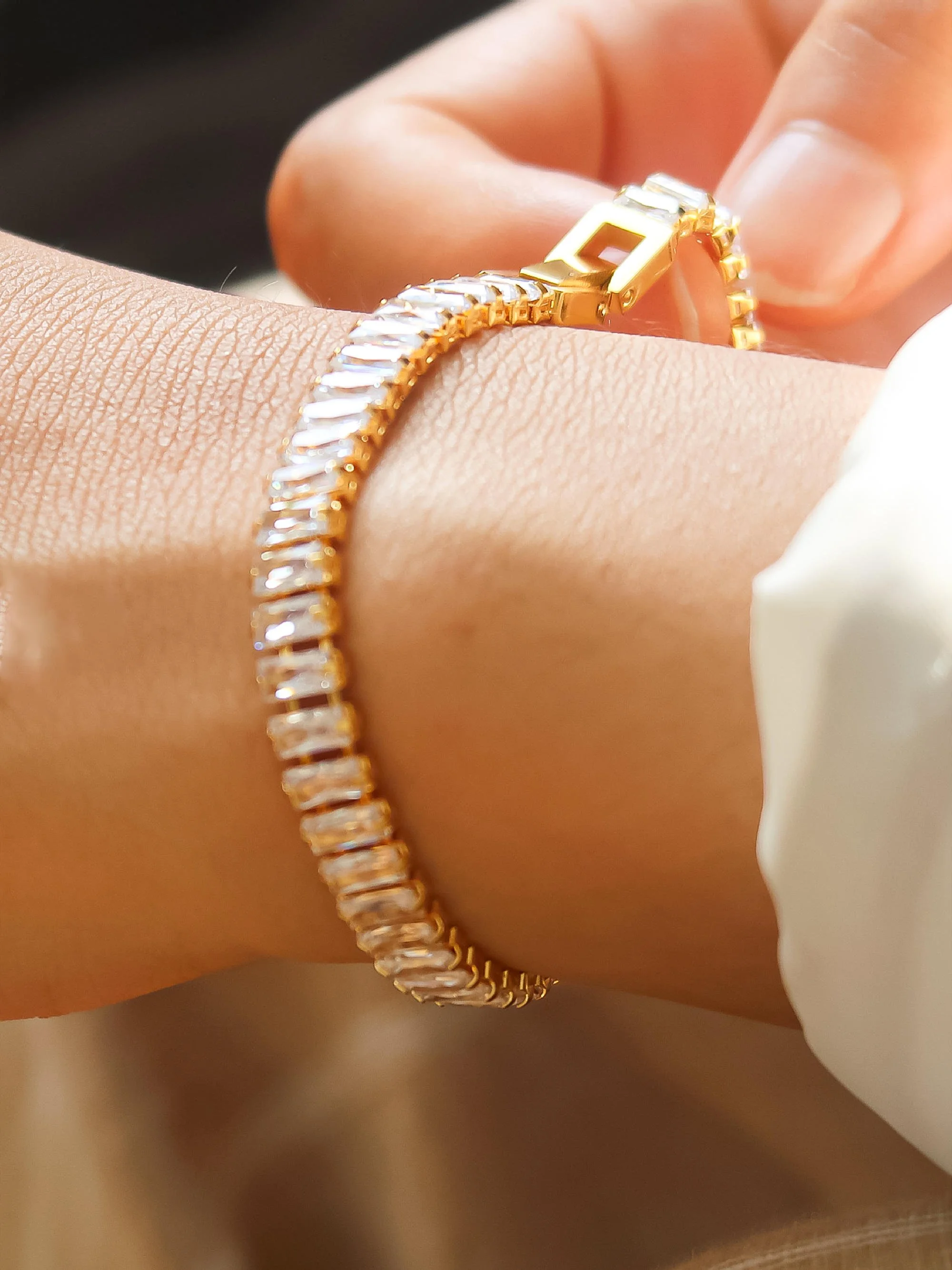 Rhodes 18K Gold Non-Tarnish Glam CZ Bracelet