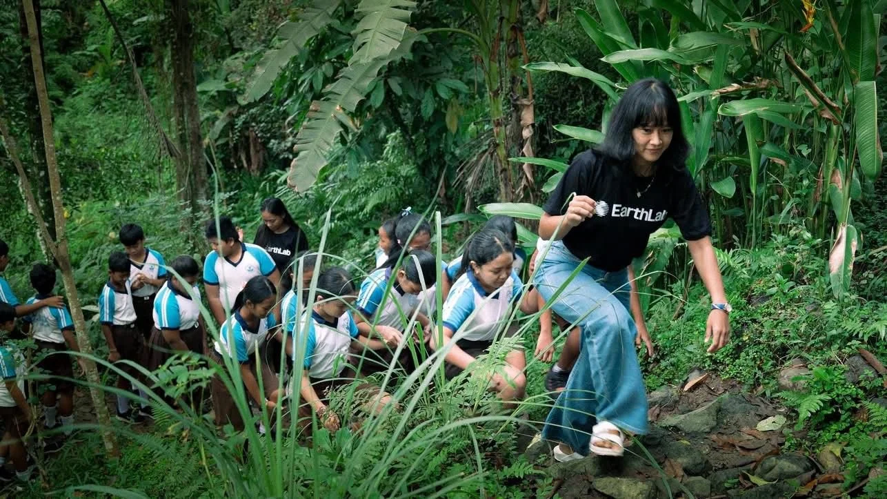 EarthLab: Global Collective for Movements, Media & Ventures that Matter