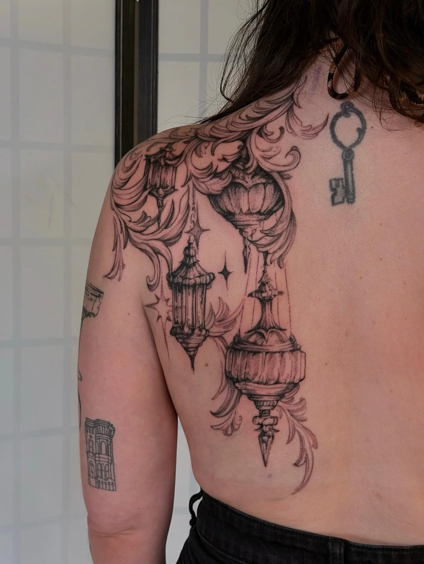 Lanterns and filigree for the LOVELIESTT! Thank you so much rachel for all the vibes and artistic freedom. I think you look so incredibly slay and this was one of my favorite projects in a long timeee. I appreciate you lots and so much love <3