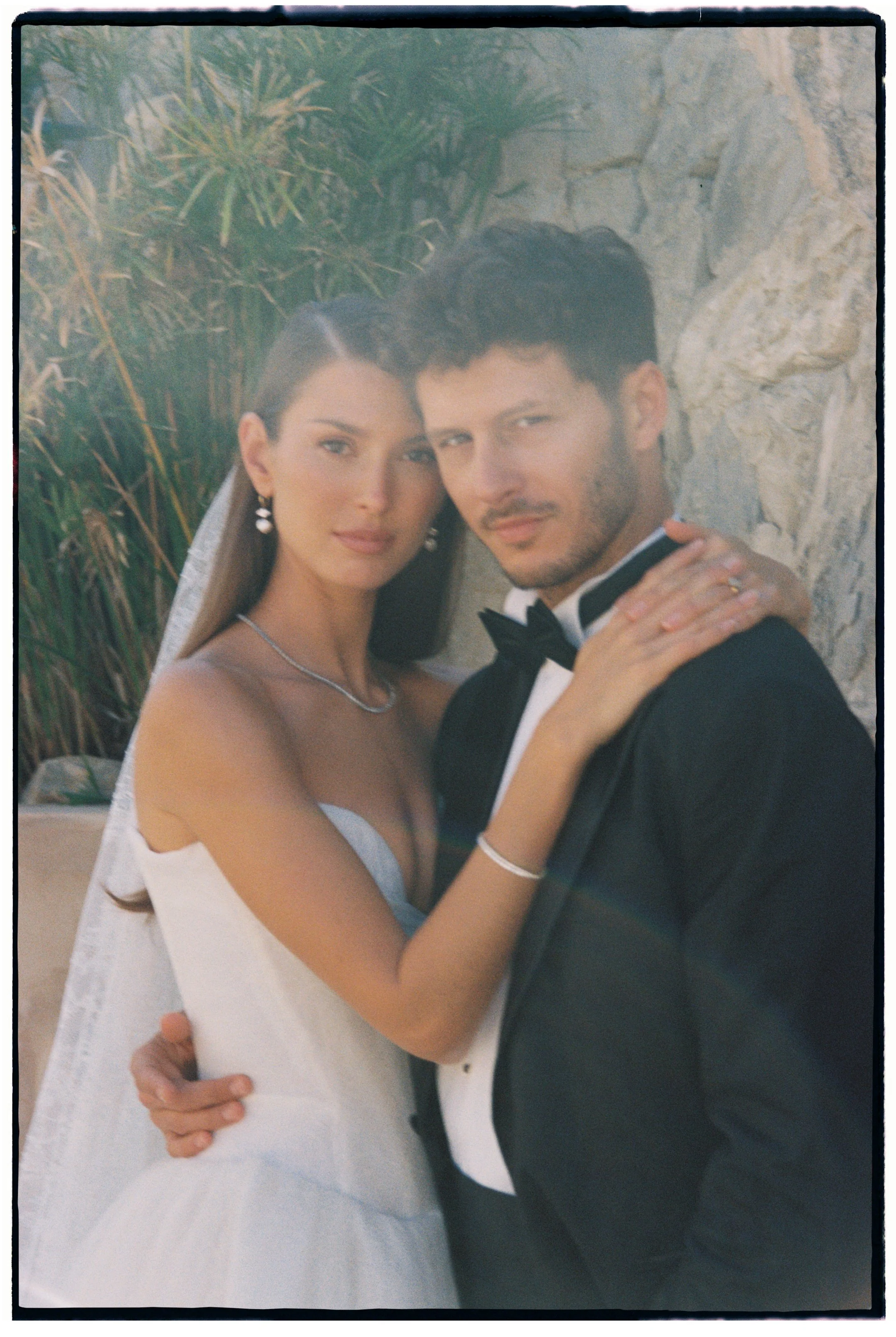 6 - r1-05775-0001.jpg