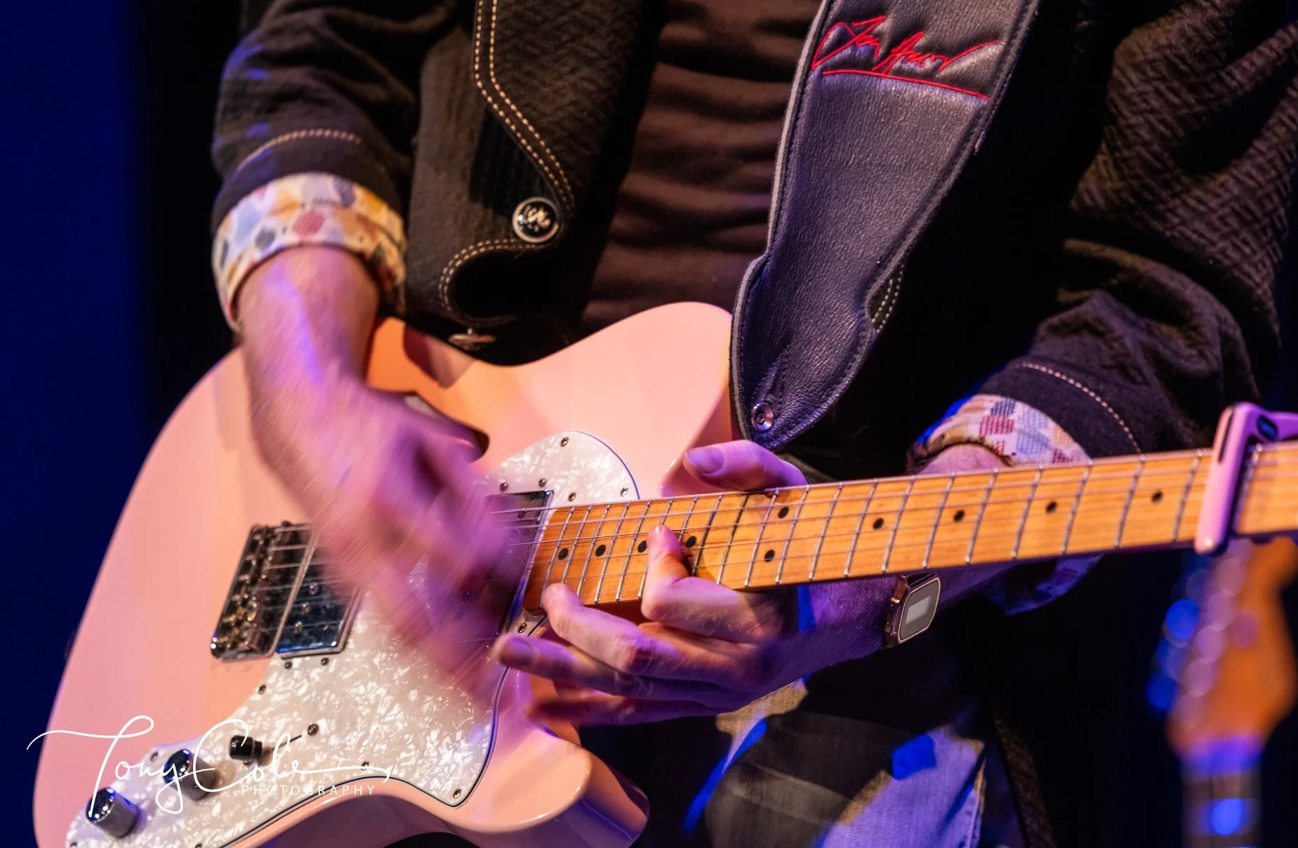 Tony Cole Photography - -6410 (Custom).jpg