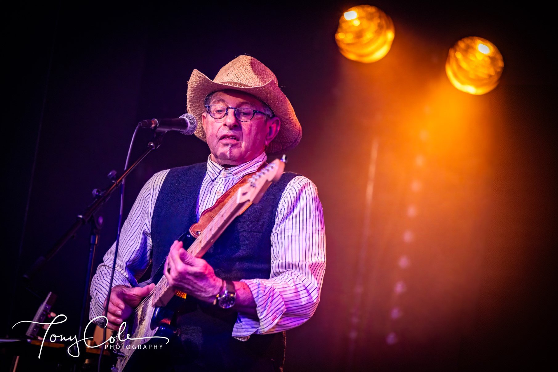 A75A7770 (Custom).jpg