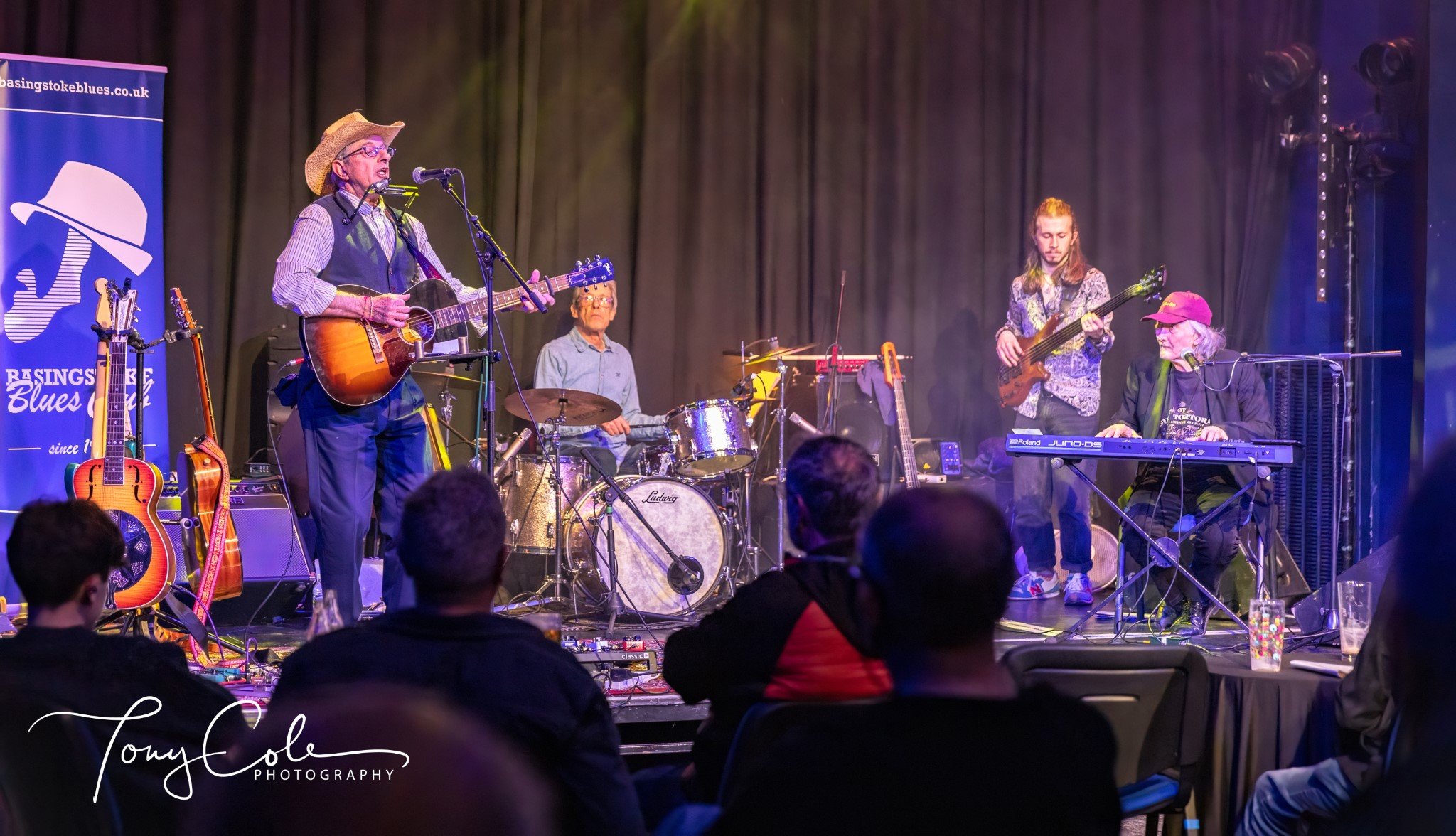 0T6A3643 (Custom).jpg