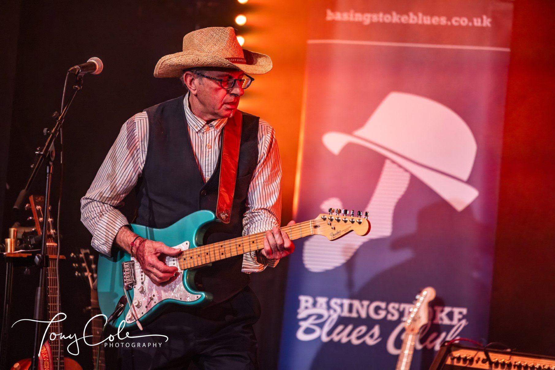 A75A7858 (Custom).jpg