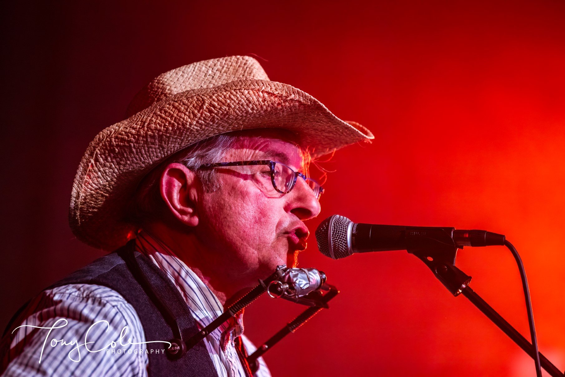 A75A7683 (Custom).jpg