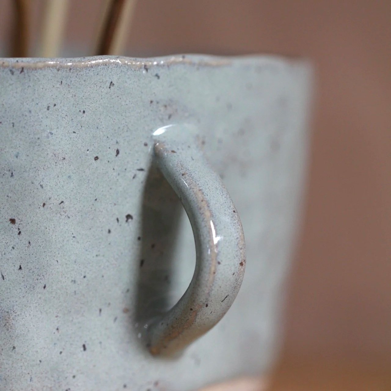 Mijikai-Display-Bowl-Sage-4-studio-yoki.jpg
