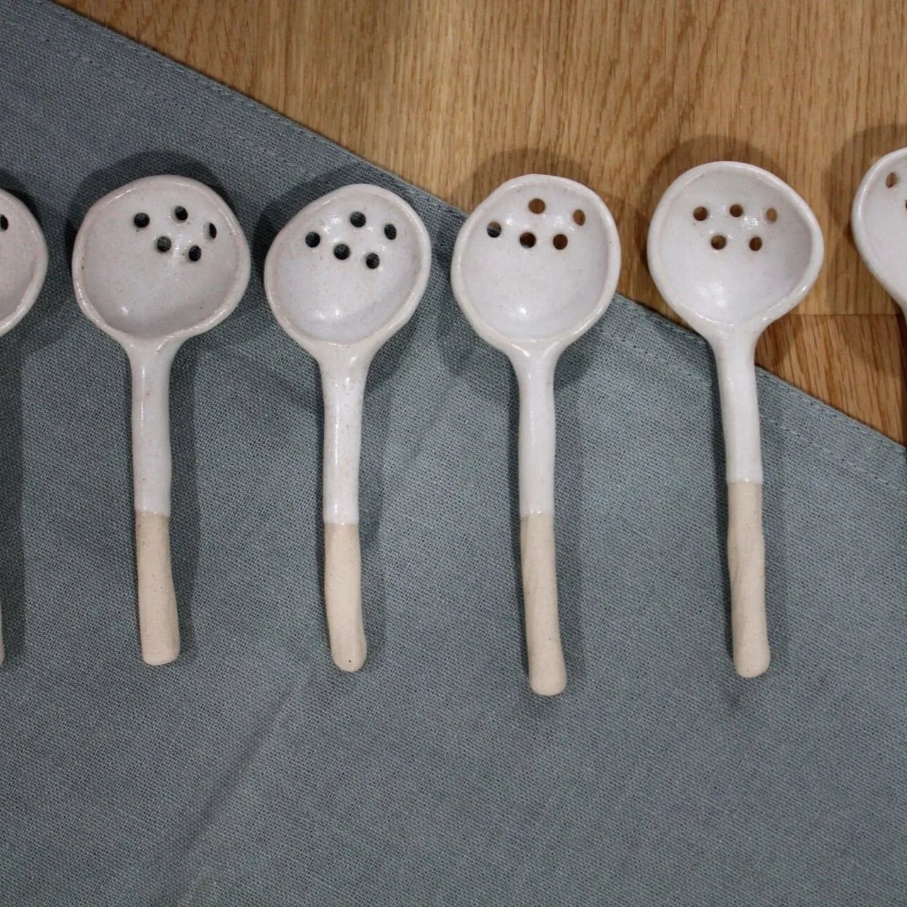 Tea-Strainer-and-Rest-2-studio-yoki.jpg (Copy)