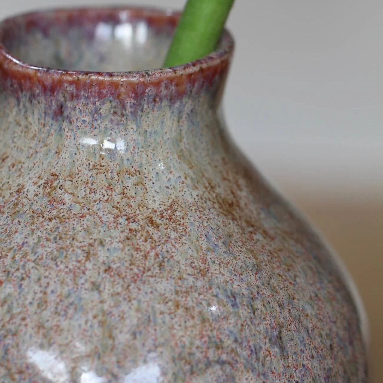 Vase-in-soft-heather-%231-5-studio-yoki.jpg