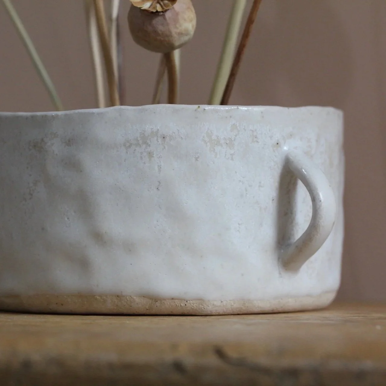 Mijikai-Display-Bowl-White-3-studio-yoki.jpg