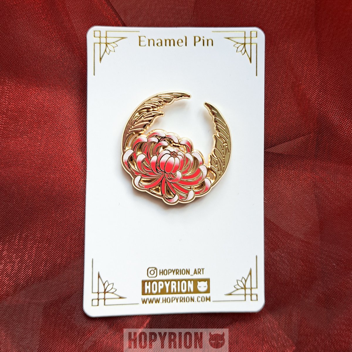 Royal Kiku | Enamel Pin