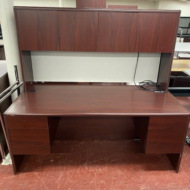 Hon 10700 36x72 Double Ped Hutch.jpg