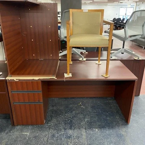 Lacasse 30x66 Singl ped L-Desk.jpg