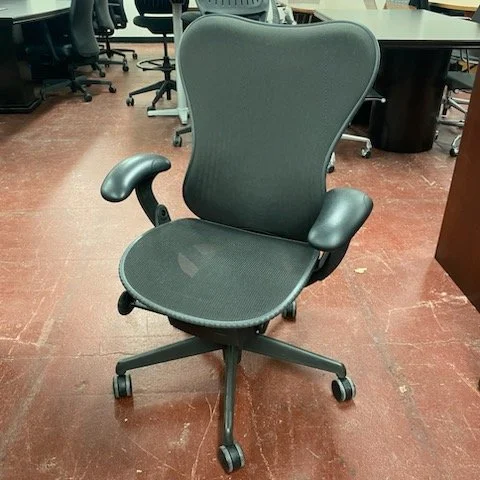 Herman Miller Mirra 1
