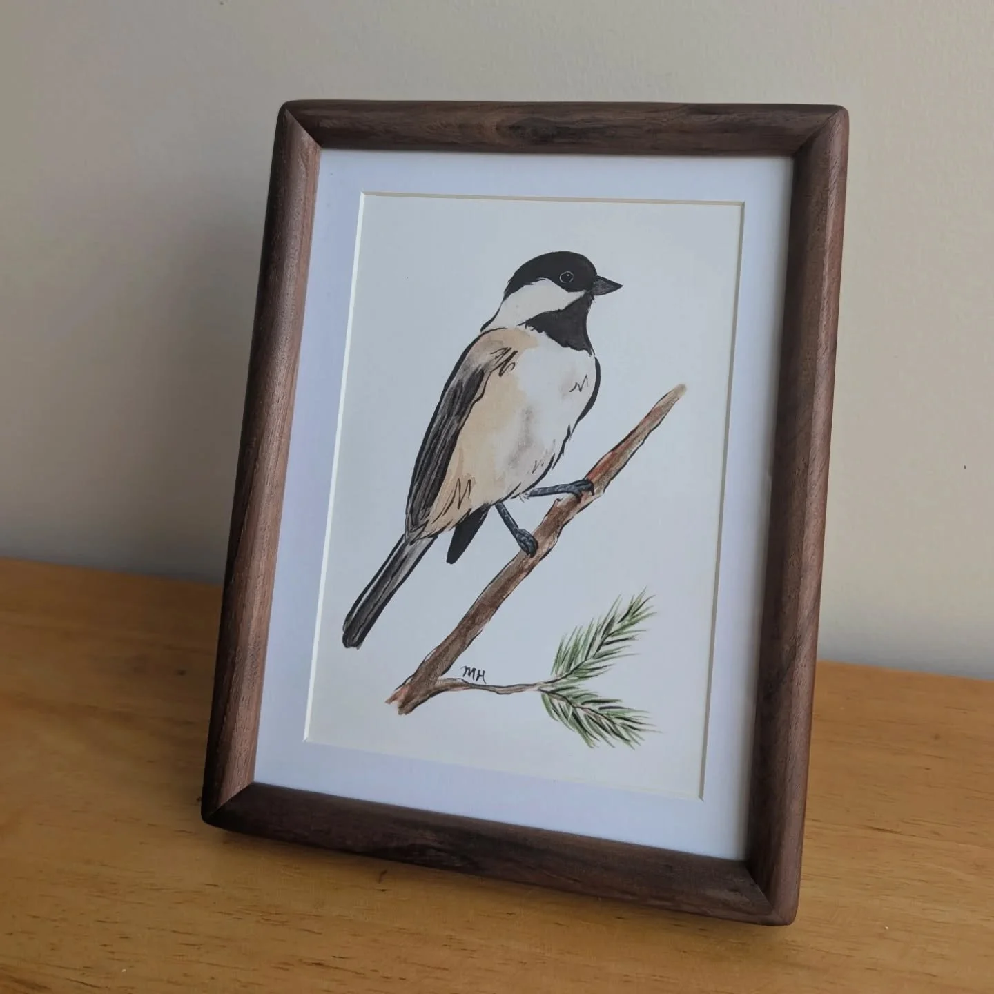 My newest bird print is a black-capped chickadee! They are on order now so they will be coming very soon to my Etsy and future markets. 🙌

#blackcappedchickadee #chickadee #chickadeeart #watercolorchickadee #watercolorbird