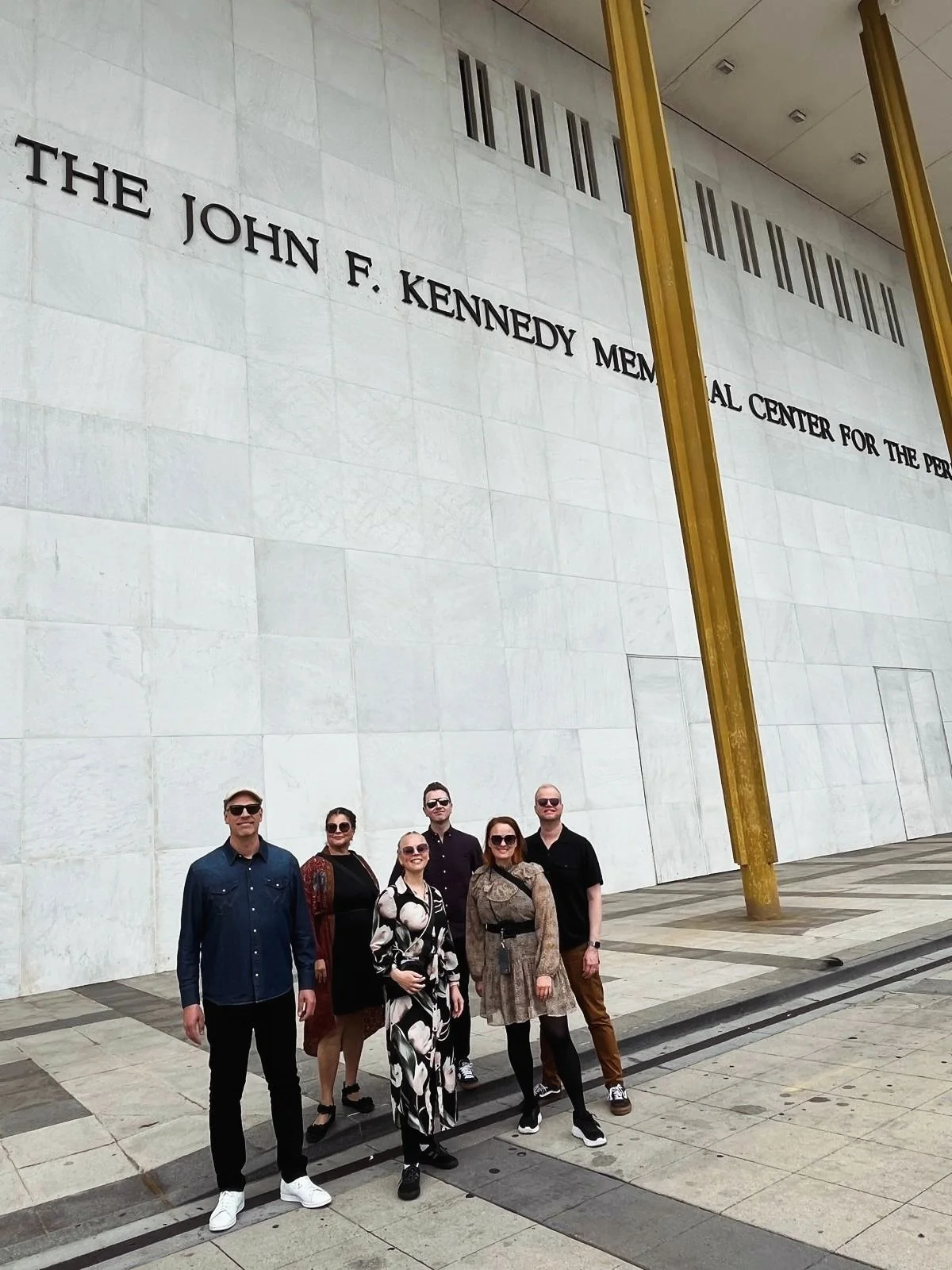 It was an honor to share the stage for two concerts with the National Symphony Orchestra @natsymphonydc conducted by one and only Steven Reineke @stevenreineke at the Kennedy Center @kennedycenter in Washington DC. 
🎤🎤🎤🎤🎤🎤

Our new show Bee Gee