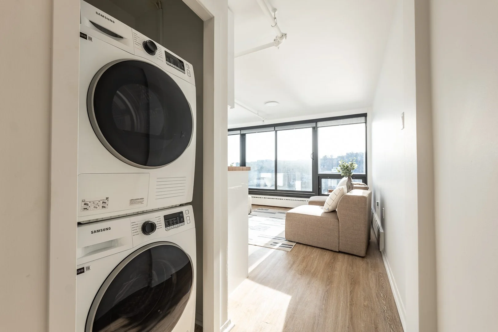 C1 - Horseshoe Residences-2.jpg