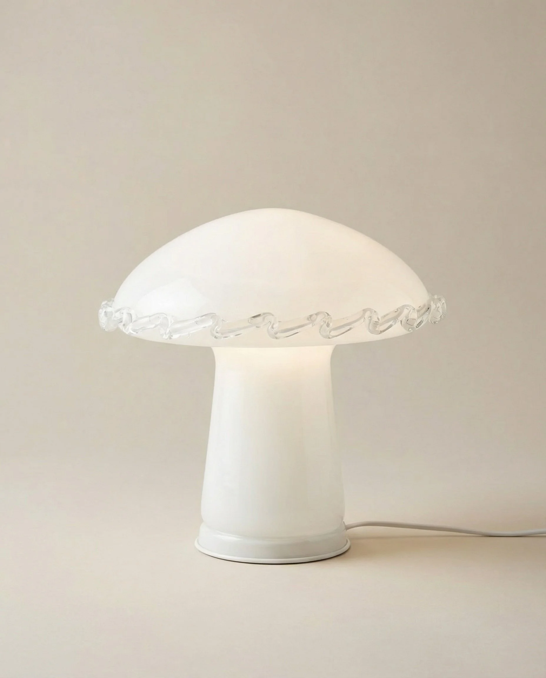 Lampada "Mushroom" in Vetro di Murano con Bordo a Torchon – Anni '70