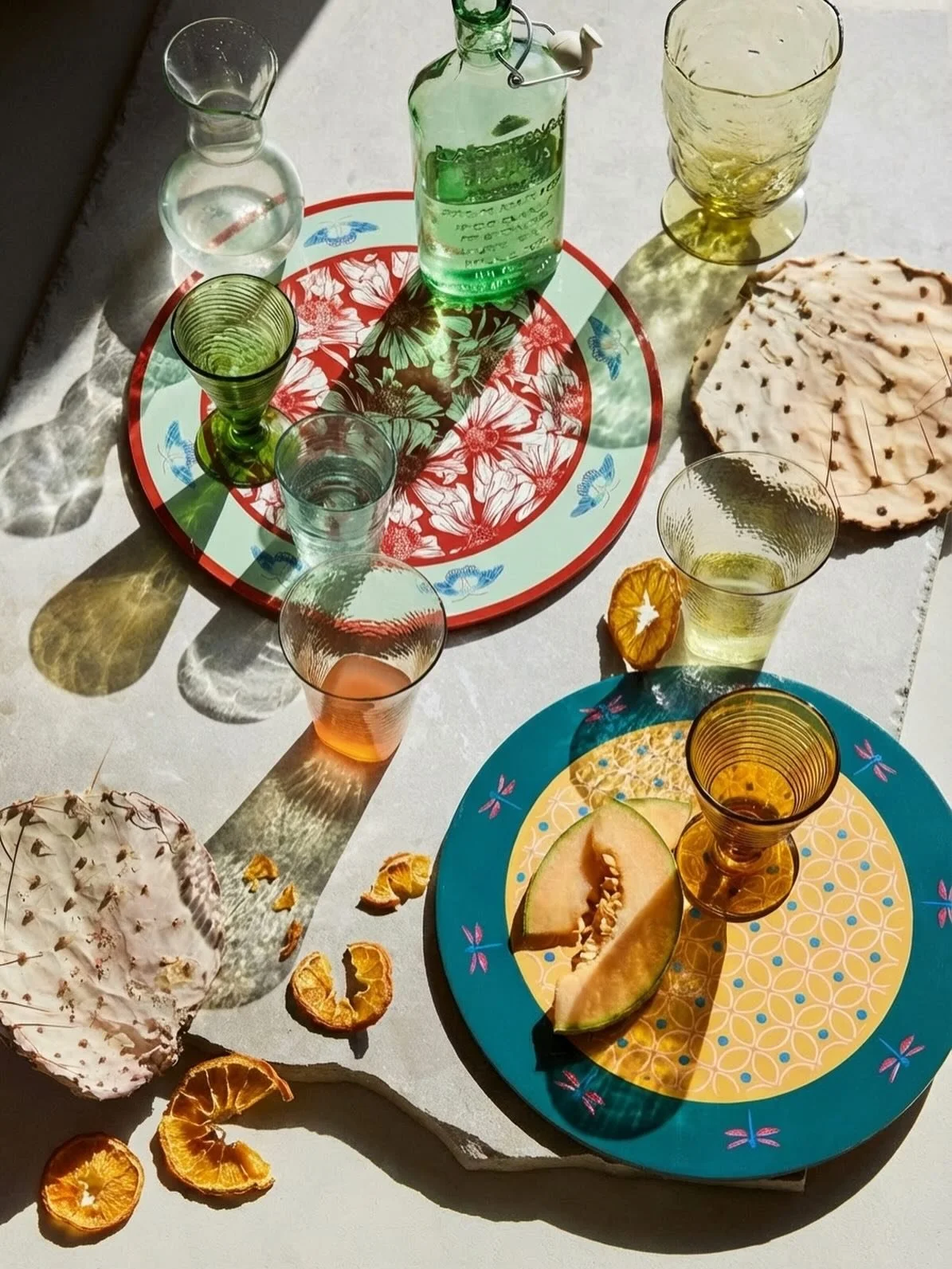 New in! I nostri nuovi sottopiatti in sughero, riportano in tavola l&rsquo;energia. 
Con i loro 33 cm di diametro sono perfetti per dare carattere a pranzi e cene, e dire addio alla noia a tavola!

Sono in tiratura limitata e disponibili per l&rsquo;