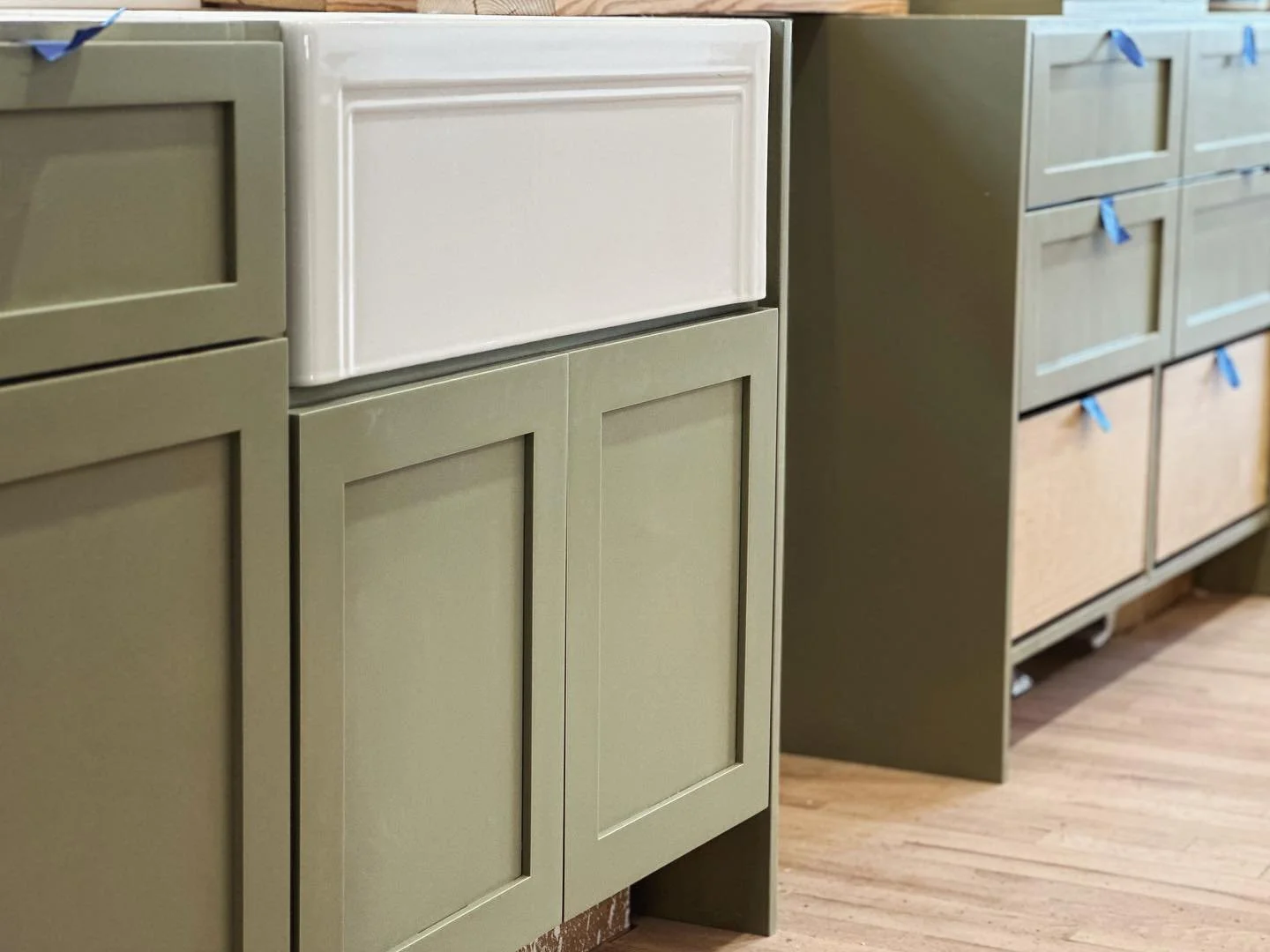I&rsquo;m in love with this green! It&rsquo;s a nod to the old farmhouse my friends are staying in while building their dream home. A few days to go on the install. 

#customcabinetshop #kcdesign #cabinetmaker #cabinet #kitchendesign