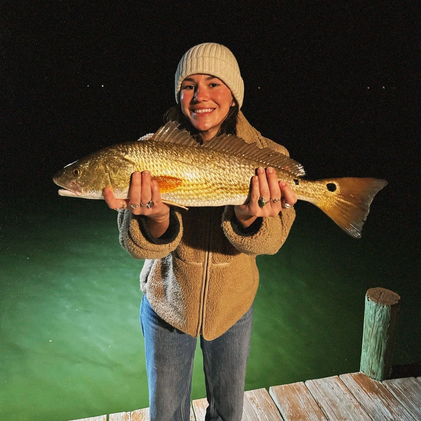 SUNDAY FUNDAY ✨ Check out this Red Drum caught last night by my good friend @isvescolani *All of the fish featured in my artwork are caught by my family and friends 🥰 *This one was catch &amp; release! This fishy won&rsquo;t be printed, but be on th